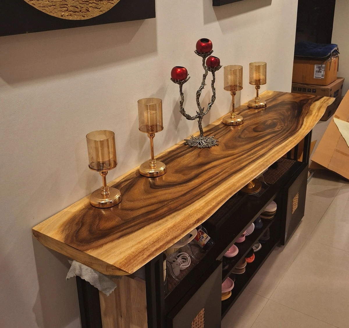 Live Edge Wood Slab Top Pattaya