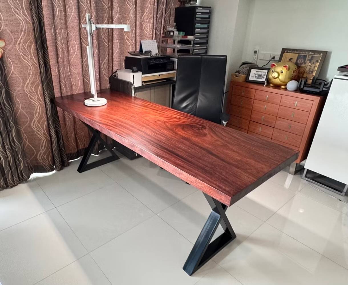 Placeholder image for desks and table tops