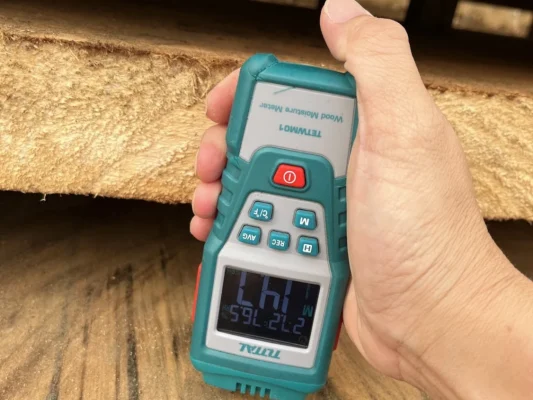 kiln-dried-insect-treated-th-533x400
